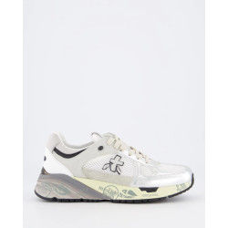 Premiata Dames mased