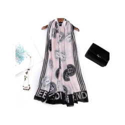 The Dezzy Factory Frederique scarf