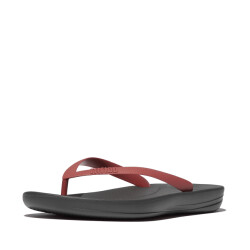 FitFlop Iqushion ergonomic flip-flops
