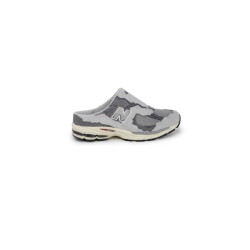 New Balance Men sneakers
