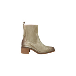 Piedi Nudi Britta 12.04 laarsjes