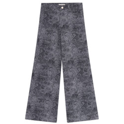 Maison Hotel Broek iris