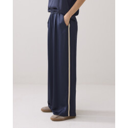 Summum 4s2866-12084 trousers heavy silky touch.
