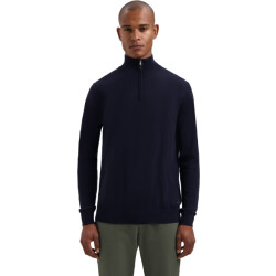 Dstrezzed Destin skipper