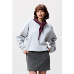 Catwalk Junkie 2504028000 triangle scarf