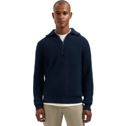 Dstrezzed Josiah skipper