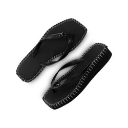 Uzurii Stitched by s mid heel zwart