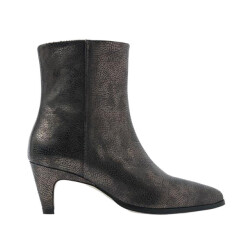 Via Vai 62151-04 lina jackson