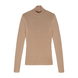 Nikkie Joie turte top