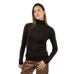 Nikkie Joie turte top