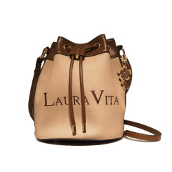 Laura Vita Sac becky 01