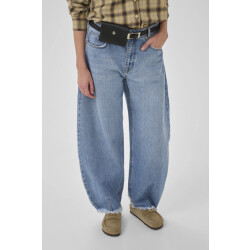 My Essential Wardrobe 10705259 lucy loose balloon