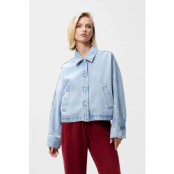 Catwalk Junkie 2601022405 batsleeve denim jacket